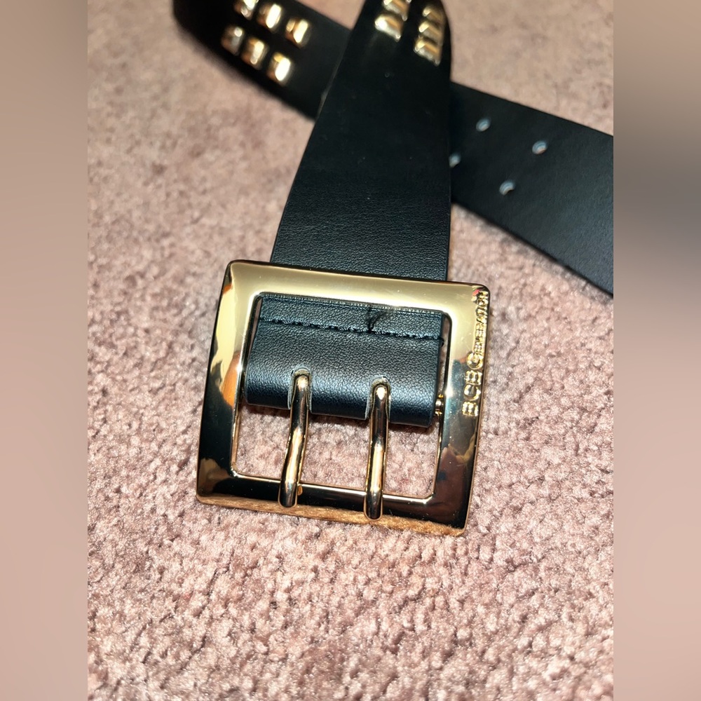 BCBGeneration black belt with gold details